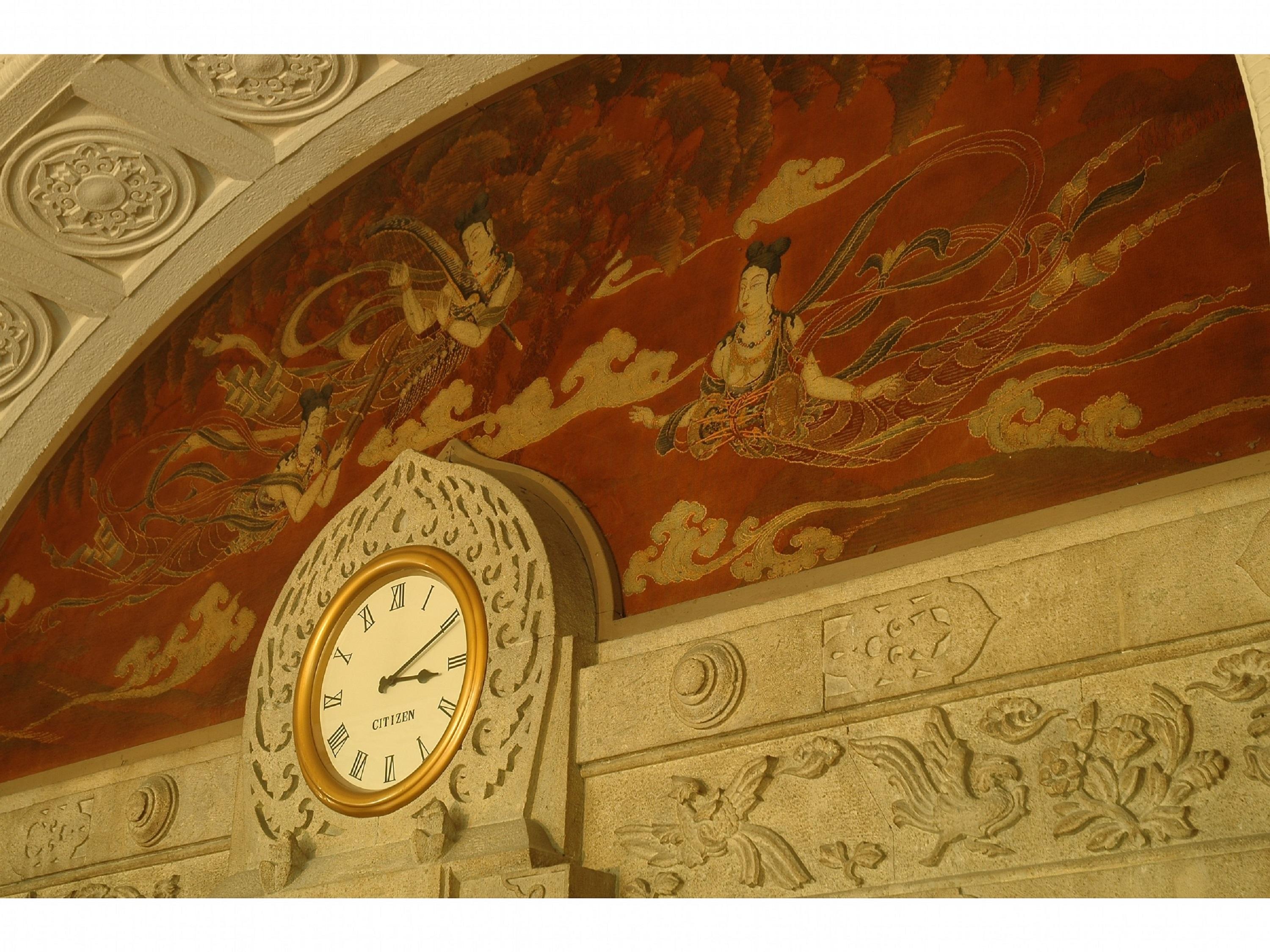 Hotel New Grand Yokohama  Exterior photo The ceiling of the station