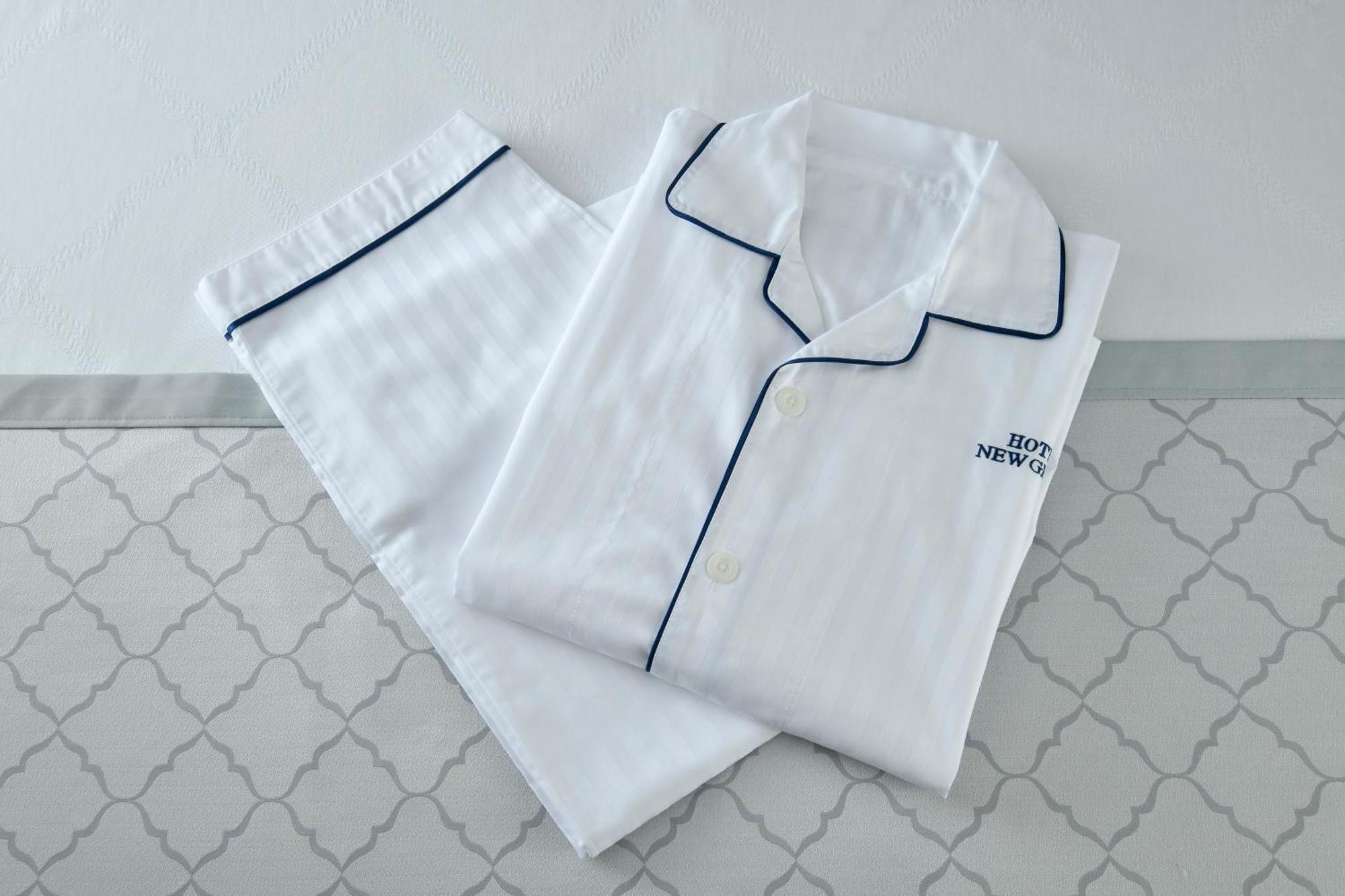 Hotel New Grand Yokohama  Exterior photo A set of pajamas
